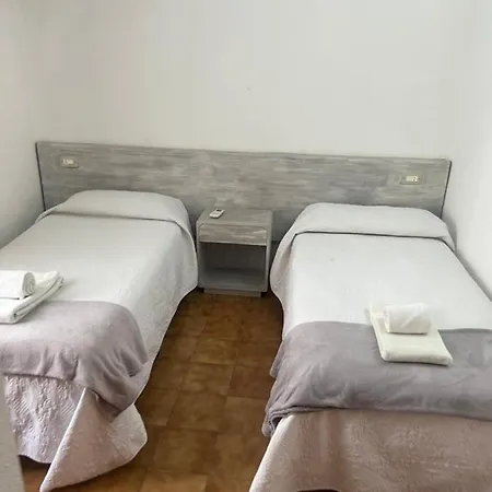 Bressol Deluxe 포엔샤 항구